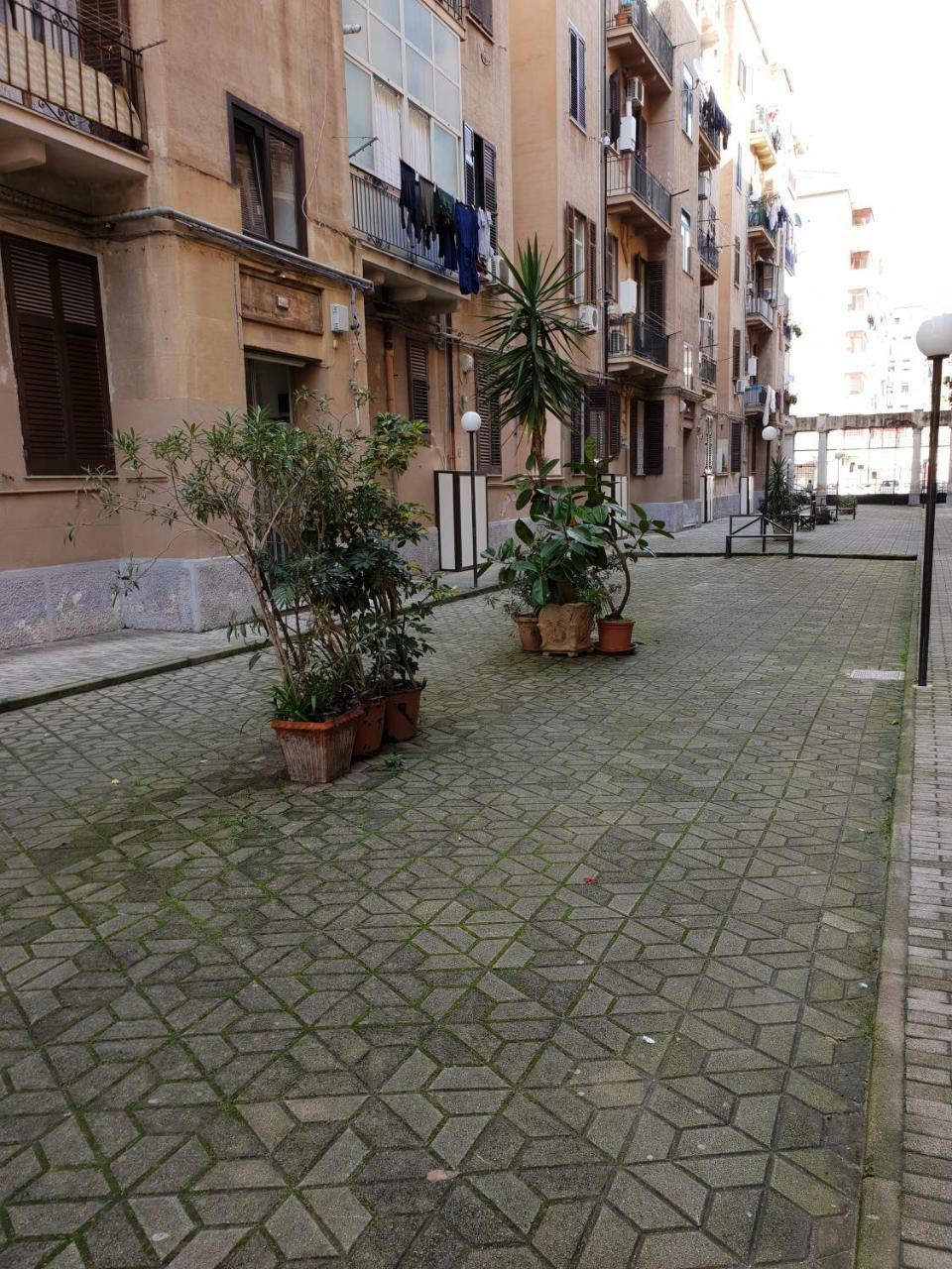 Palermo Inn Suite Bagian luar foto